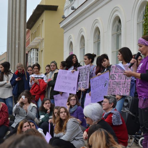 8 de marzo, si nosotras paramos, se para el mundo.